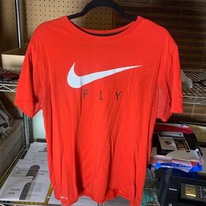 Athletic Nike FLY Tee (large)